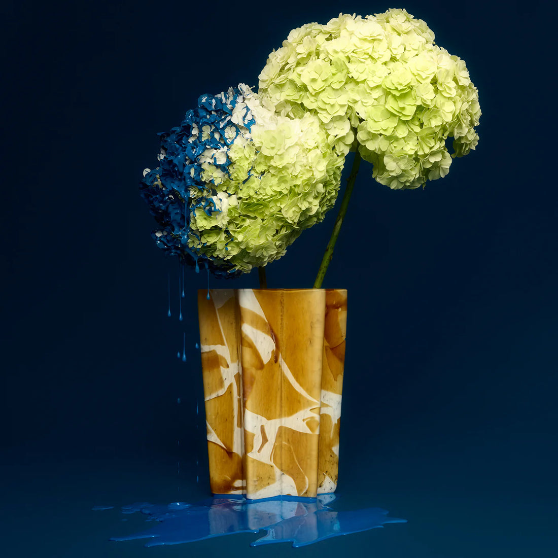 STORIES OF ITALY | KARKADÈ BUCKET MURANO GLASS VASE