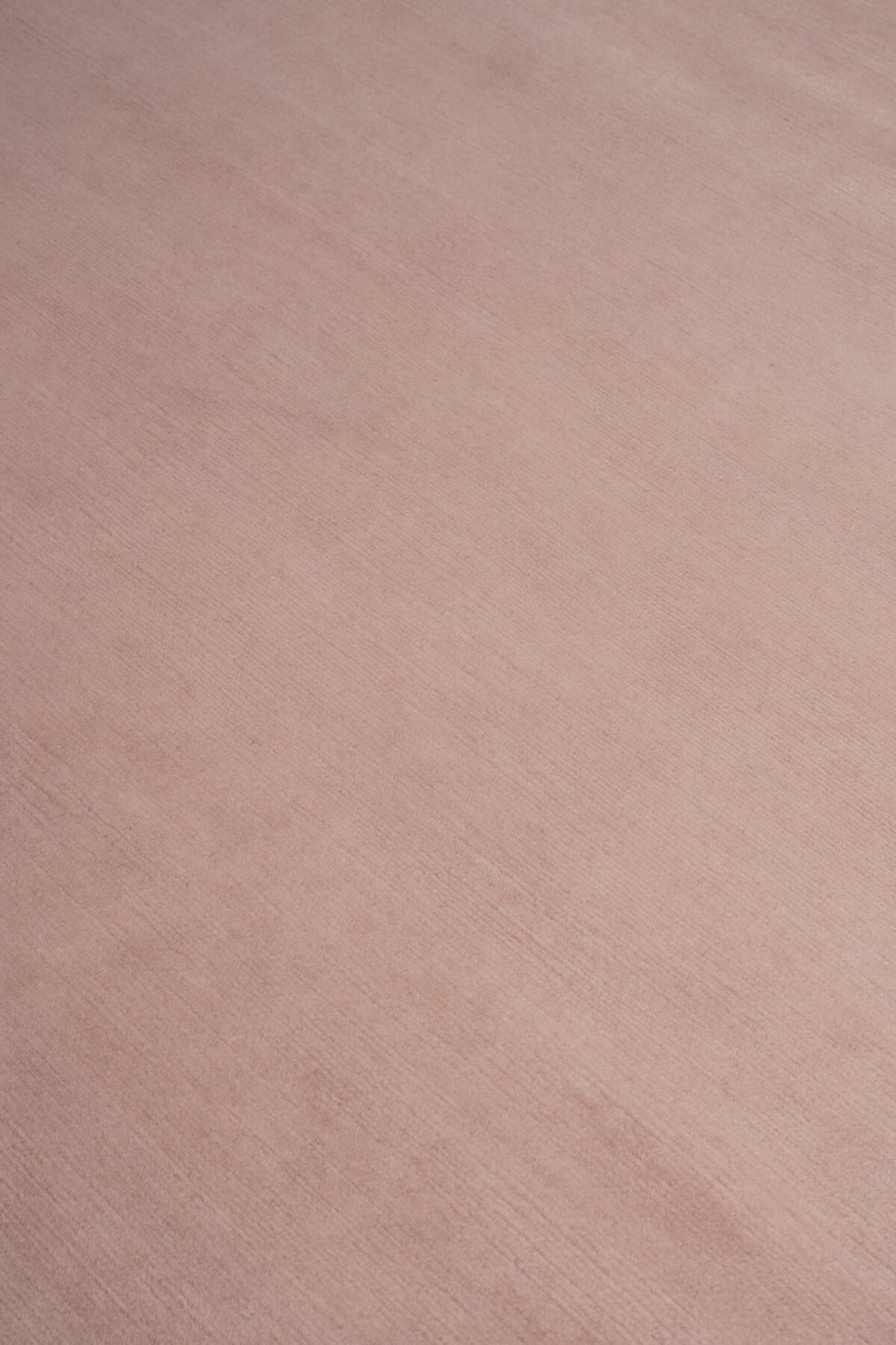 COLOUR IN RESIDENCE | SHEARED MOHAIR ORCHID