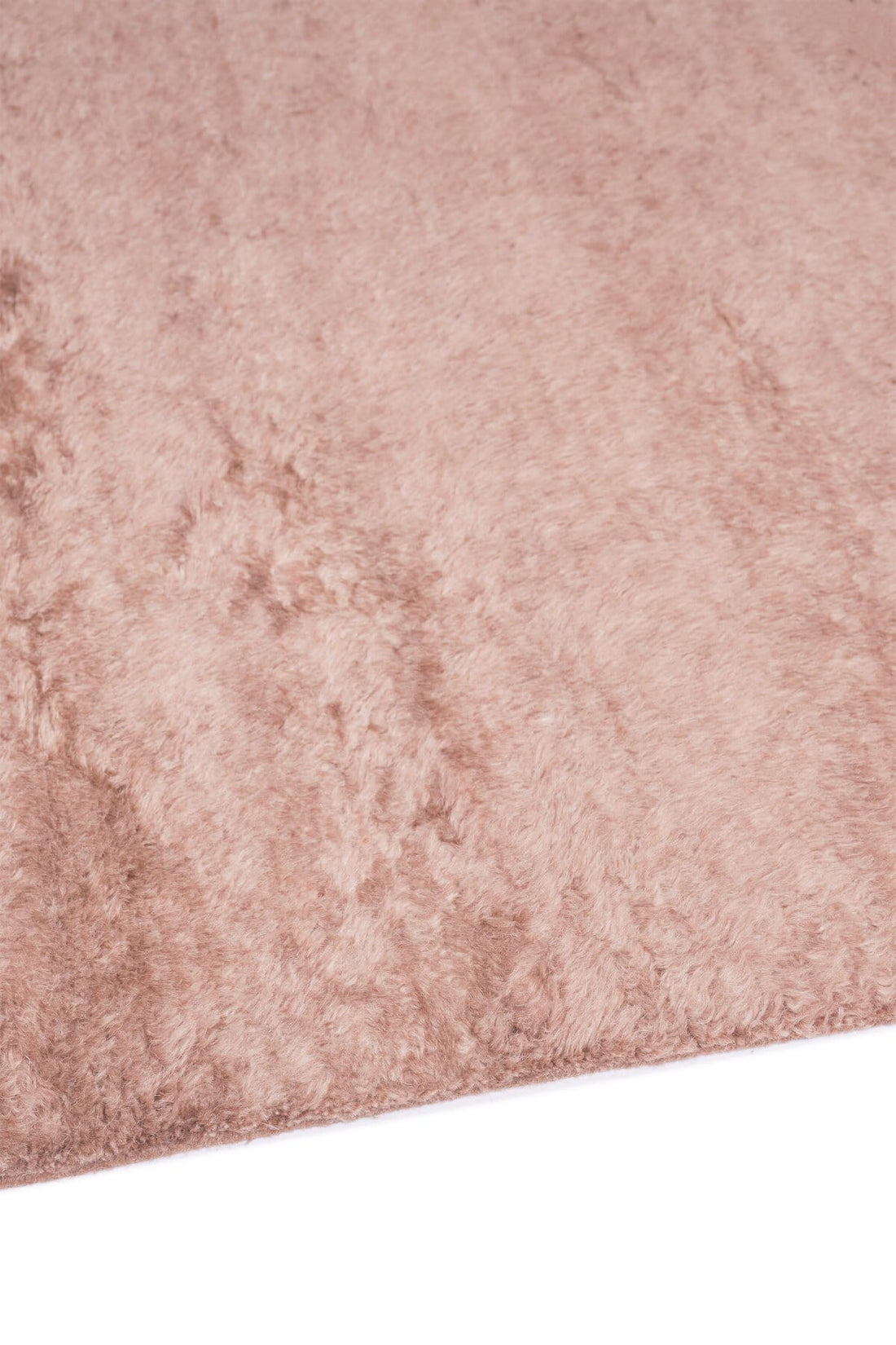 COLOUR IN RESIDENCE | SHAG MOHAIR ORCHID