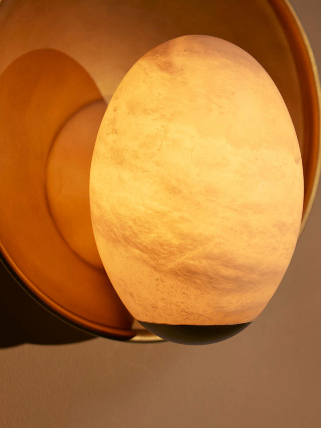AVENA WALL LIGHT
