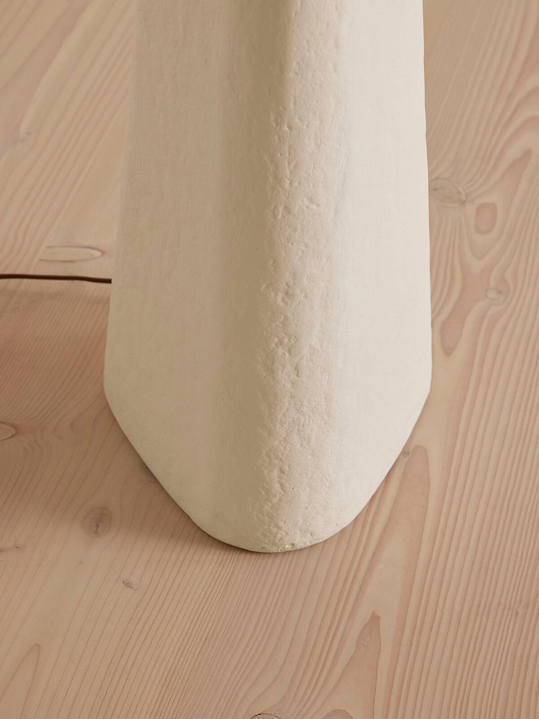 CASIUS FLOOR LAMP