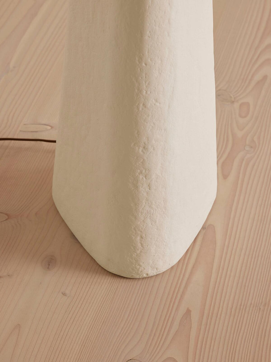 CASIUS FLOOR LAMP