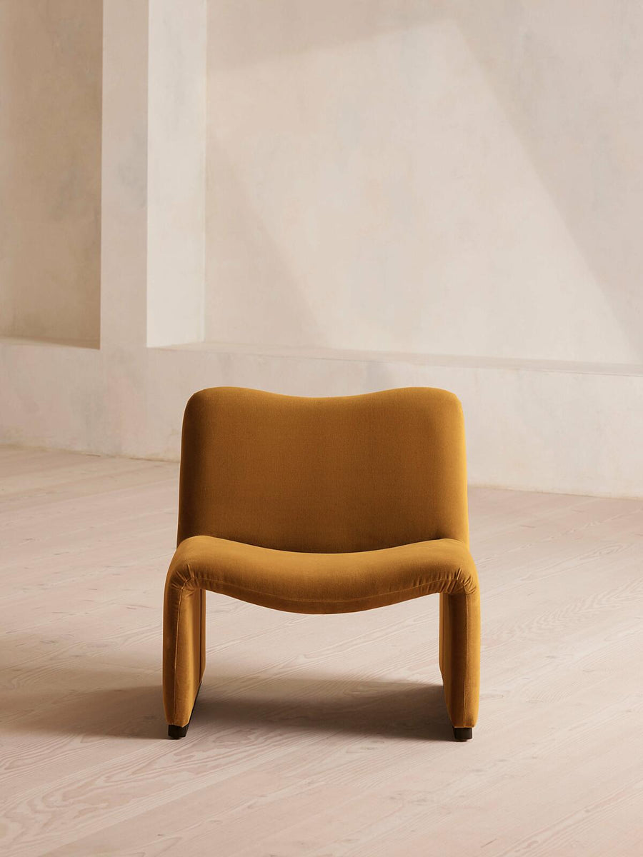 LOVETT CHAIR | VELVET MUSTARD