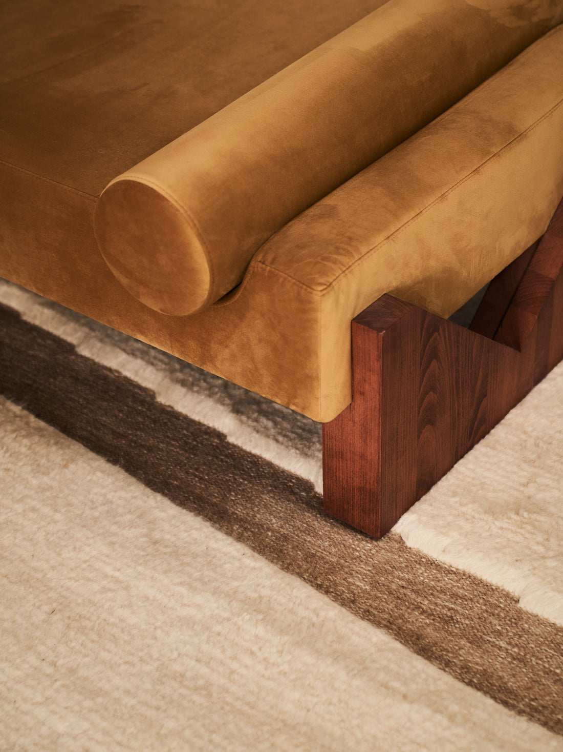 SUPERTEXTURES | FOSSIL TAN