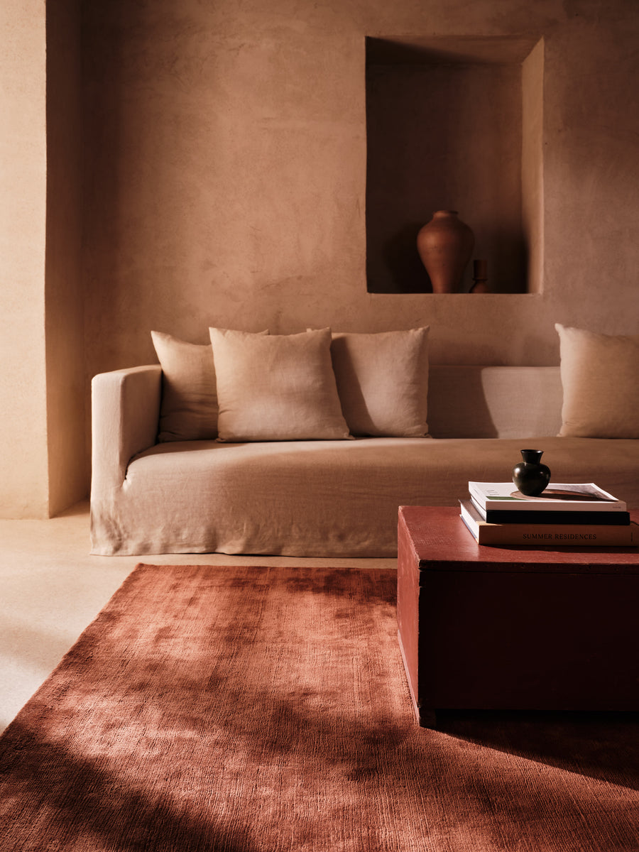 HANDLOOM CASHMERE BLEND LOW PILE RUSSET