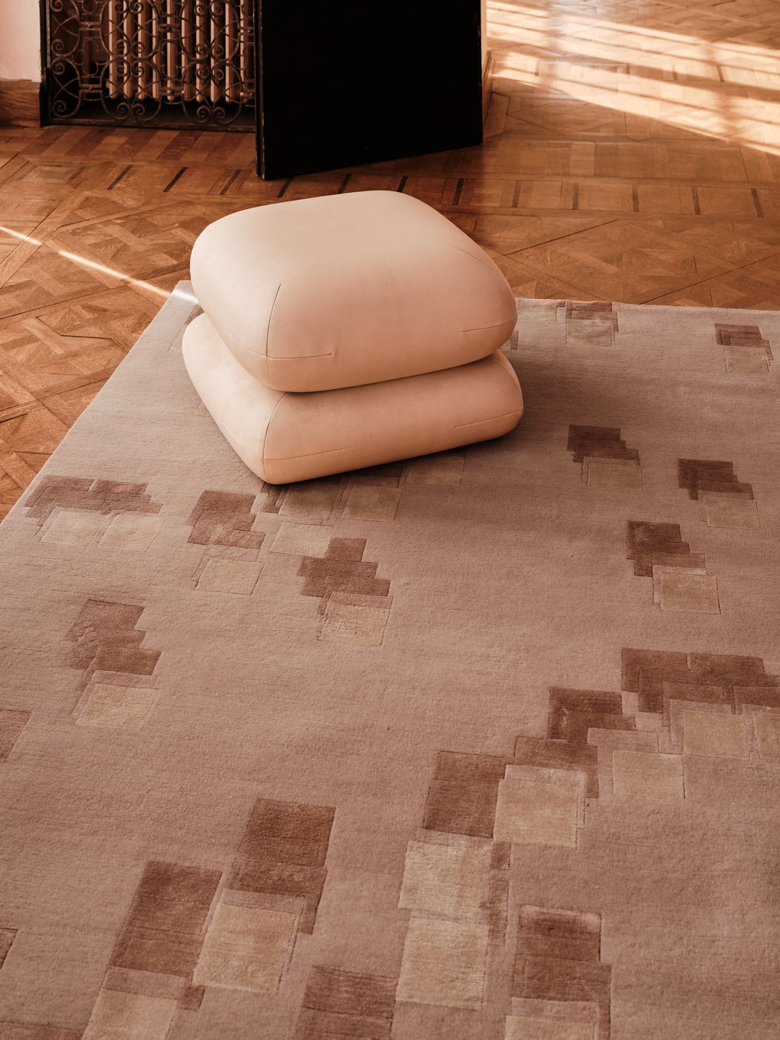 KELLY WEARSTLER | RUNA CLAY