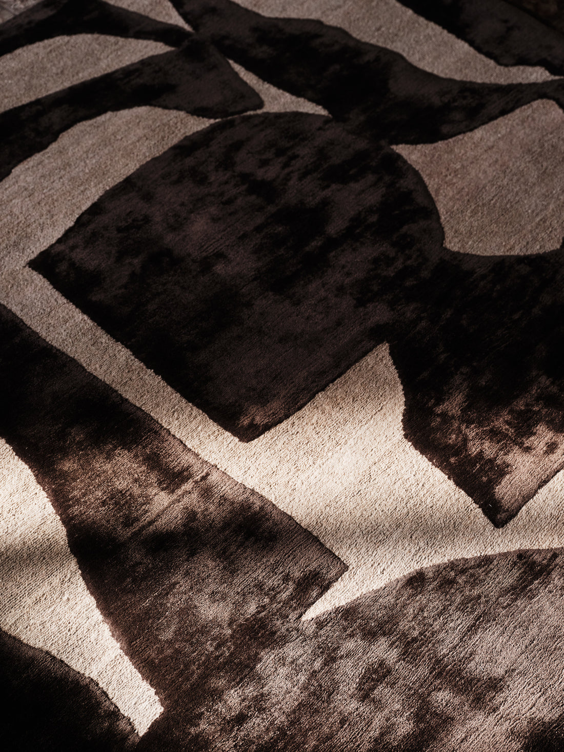 KELLY WEARSTLER | SPIRE EMBER