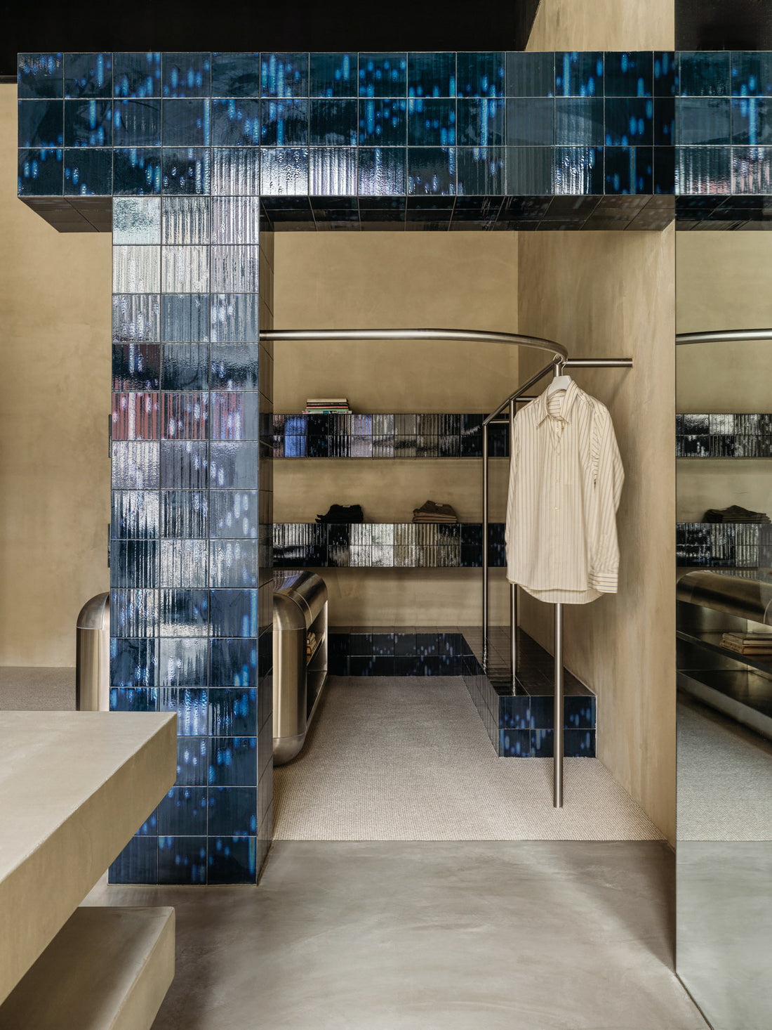 PALET | CUSTOM GLAZED TILES