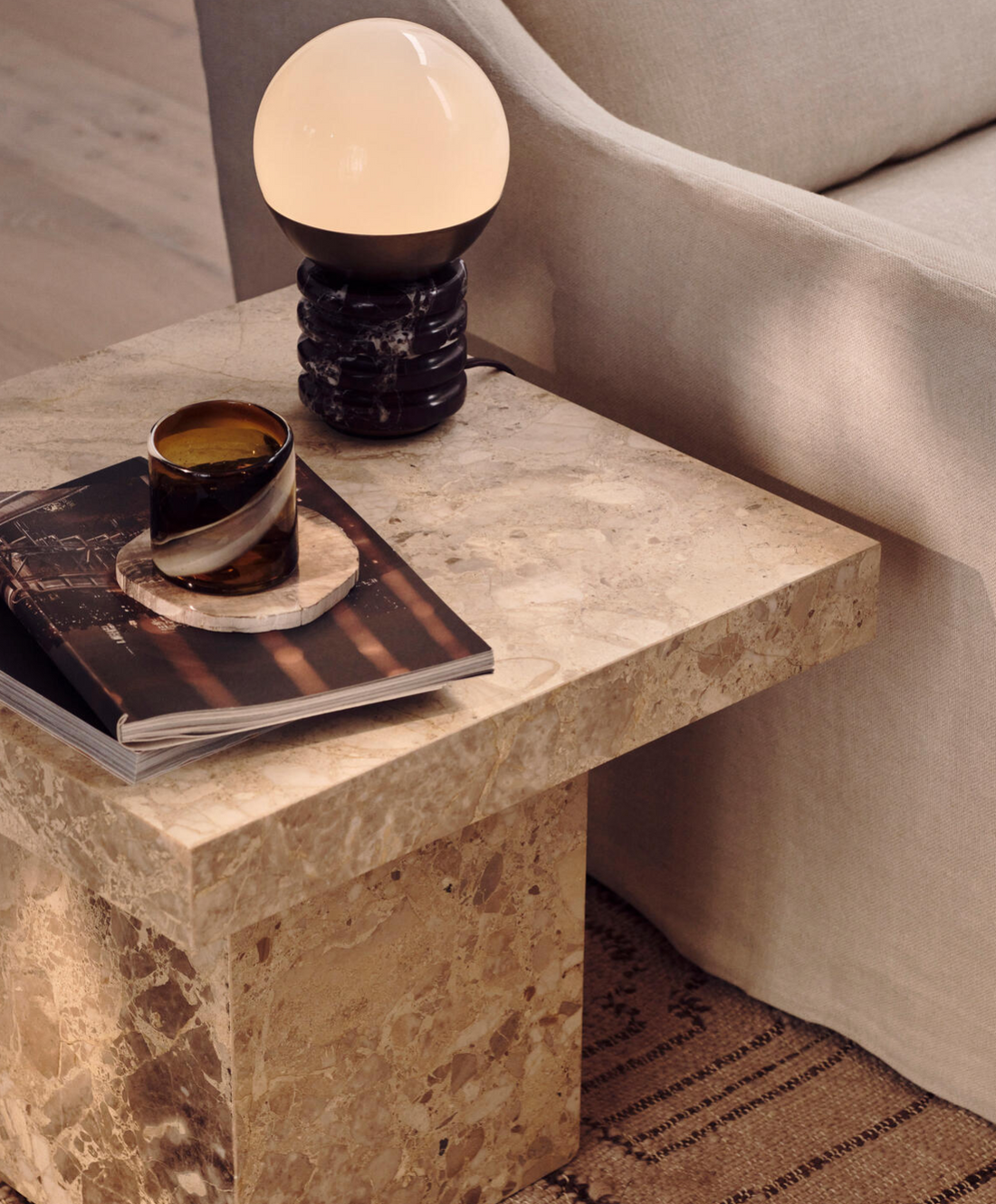 SYLVIA TABLE LAMP