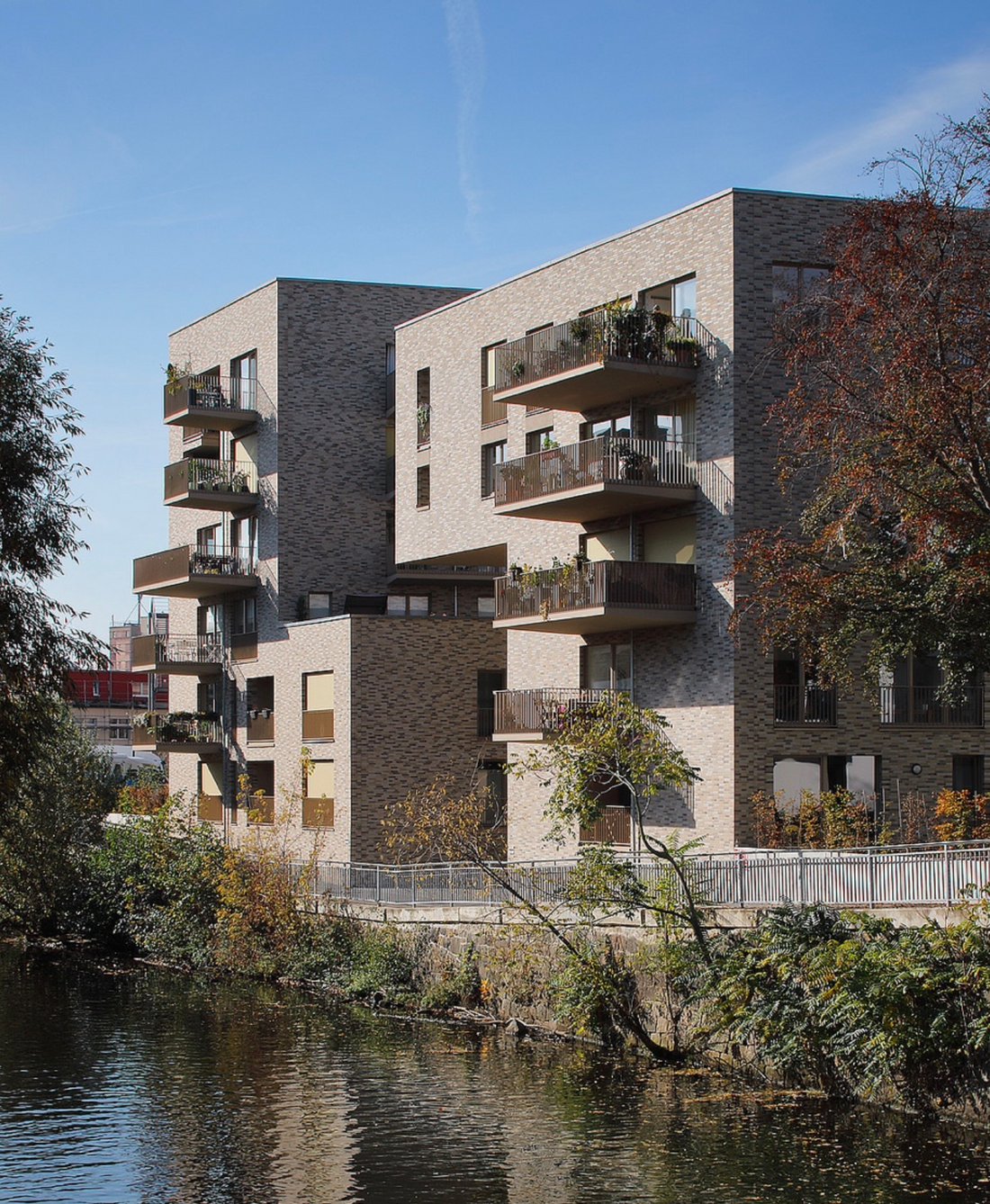 STRÖHER BRICK TO CLICK RAINSCREEN FACADE SYSTEM