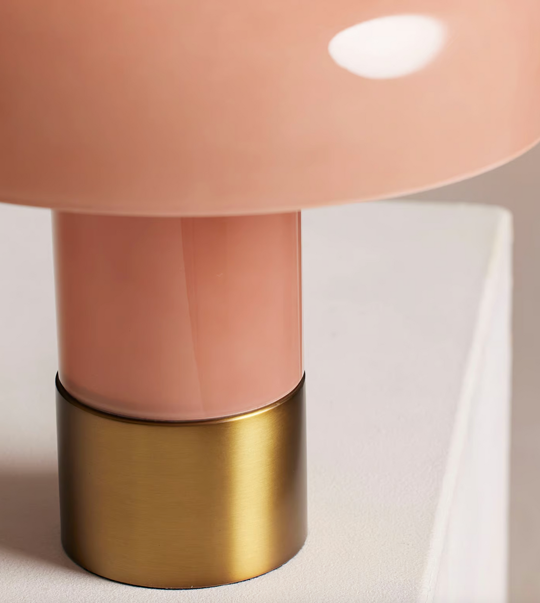 GIOVANNI TABLE LAMP | PINK