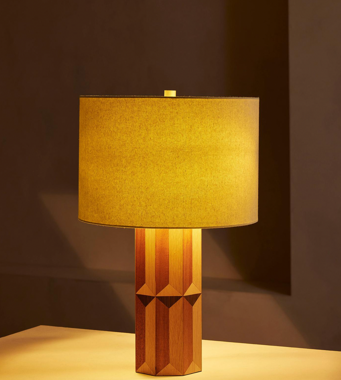 ARWEN TABLE LAMP