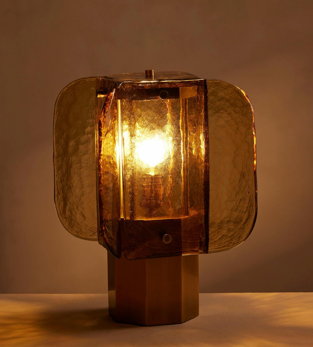 ELIAS TABLE LAMP
