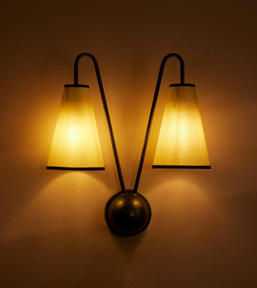 CLARK WALL LIGHT | BLACKENED BRASS