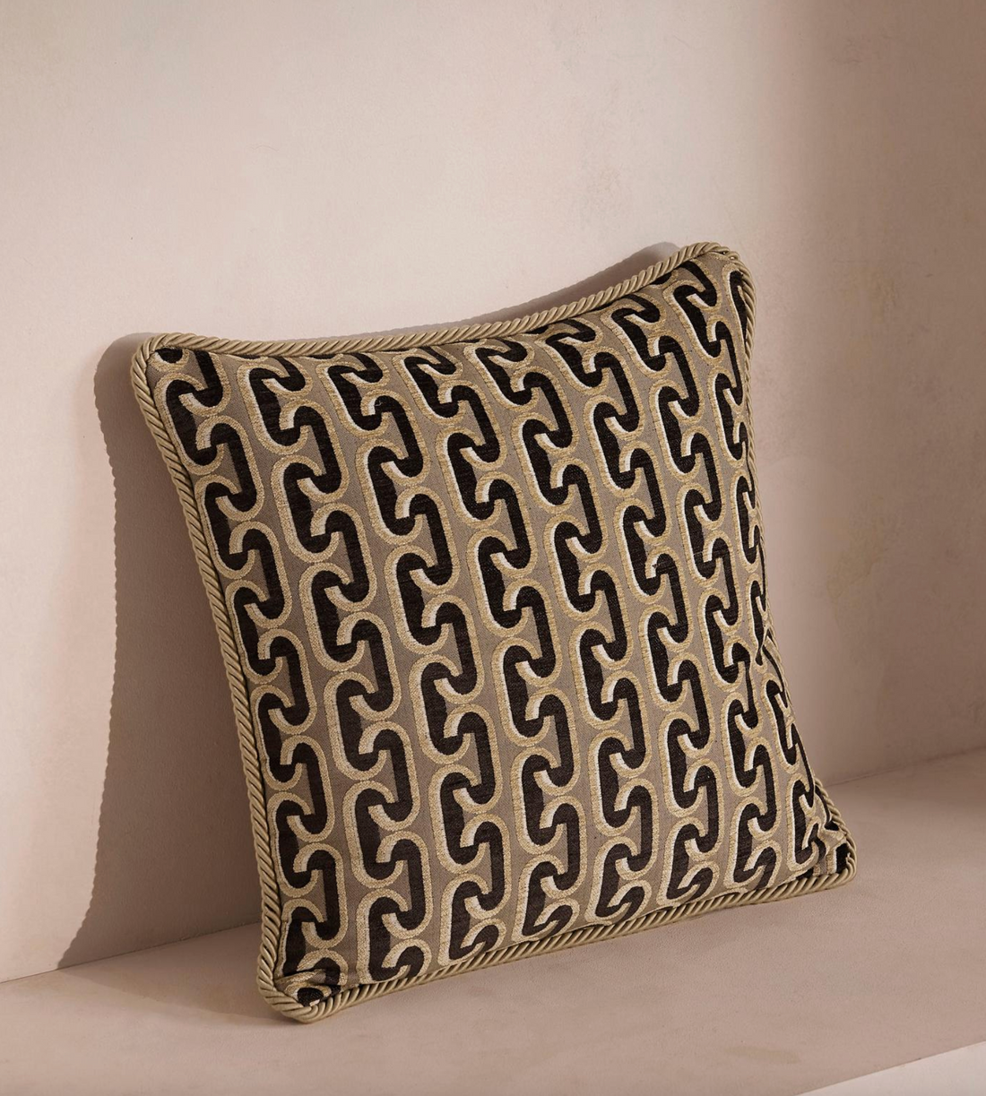 BUDLEIGH SQUARE CUSHION