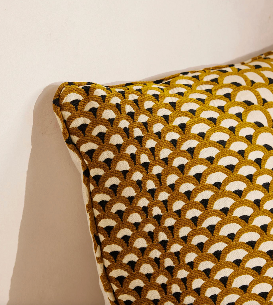 PIERRE FREY LES ECAILLES CUSHION