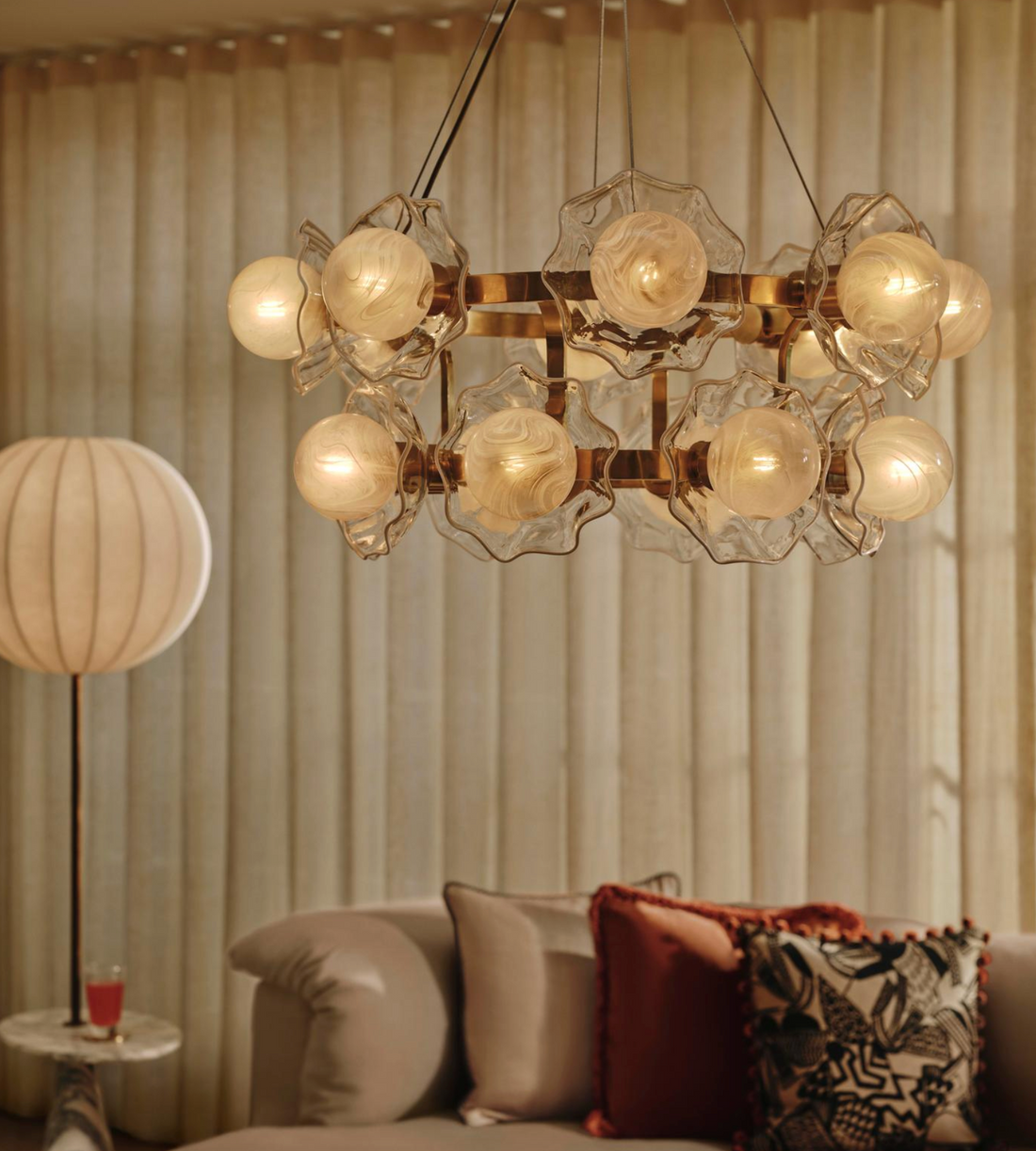 HOLLY CHANDELIER