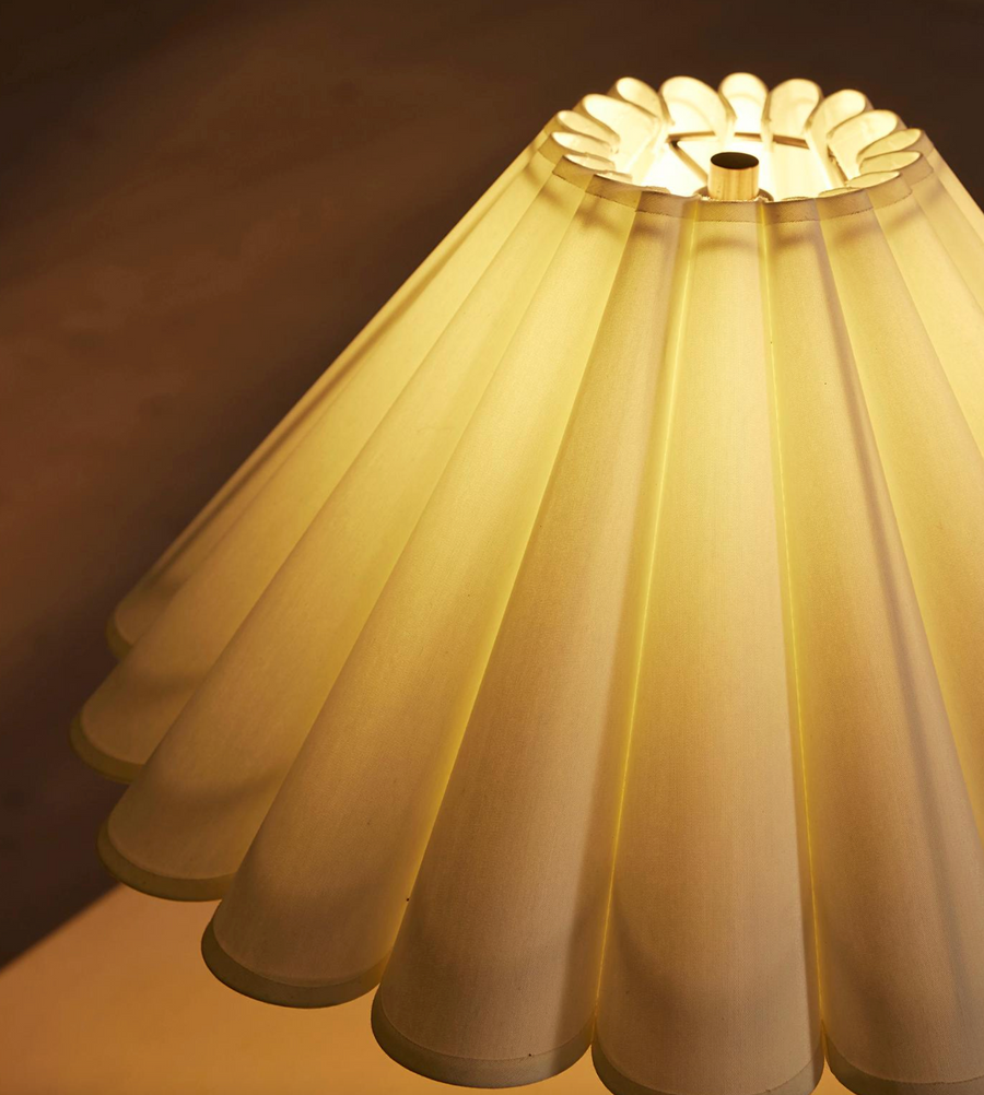 FERGUSON TABLE LAMP
