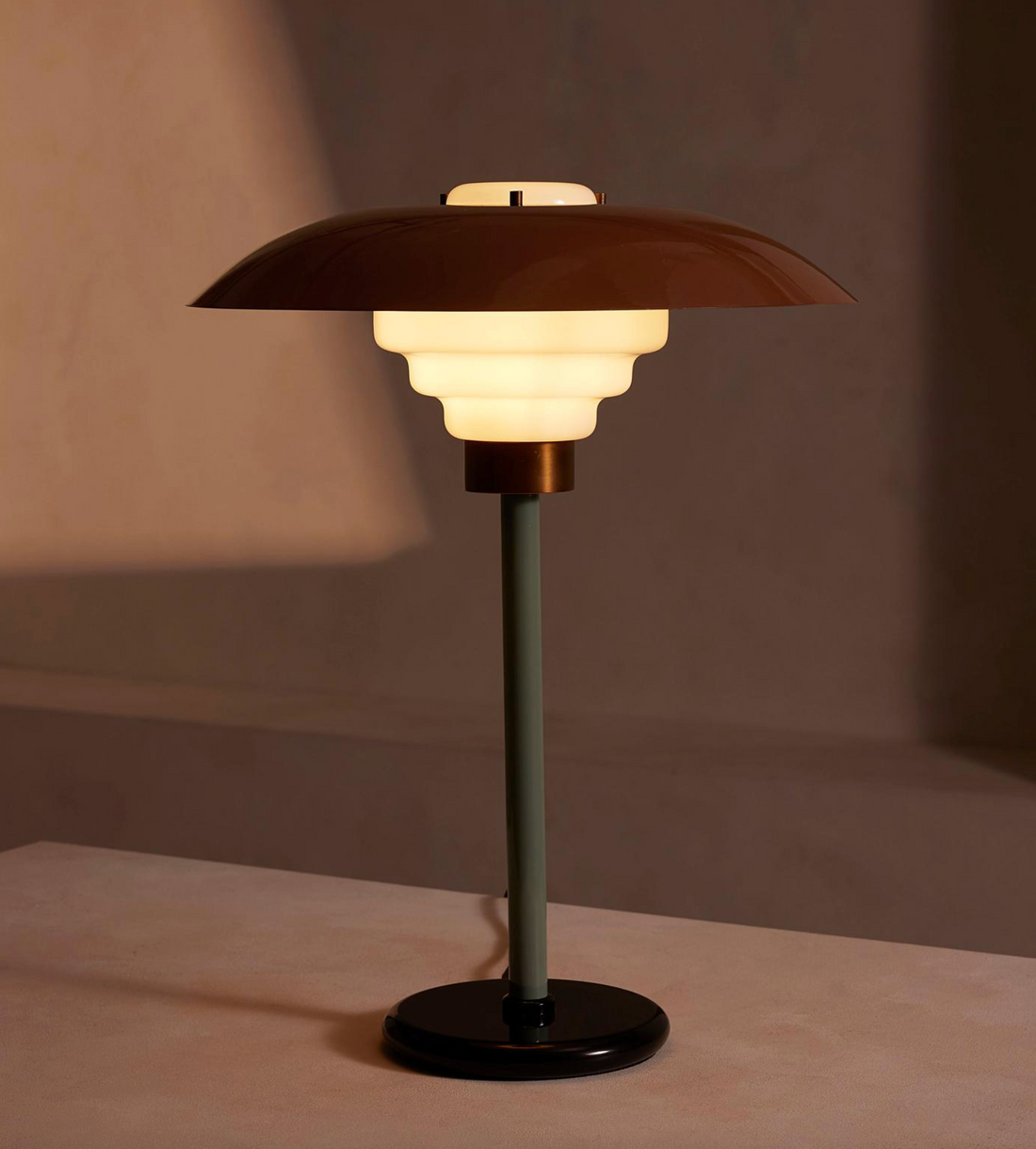 FLEUR TABLE LAMP