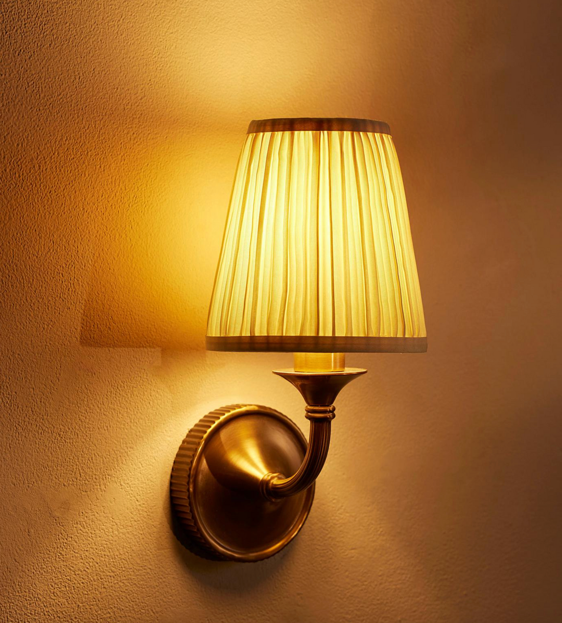 ALEXANDER WALL LIGHT