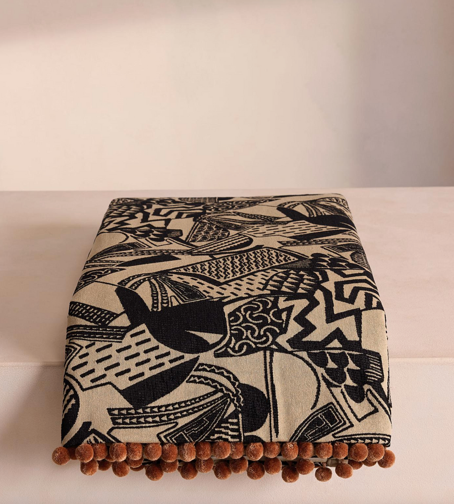 DAXTON BEDSPREAD