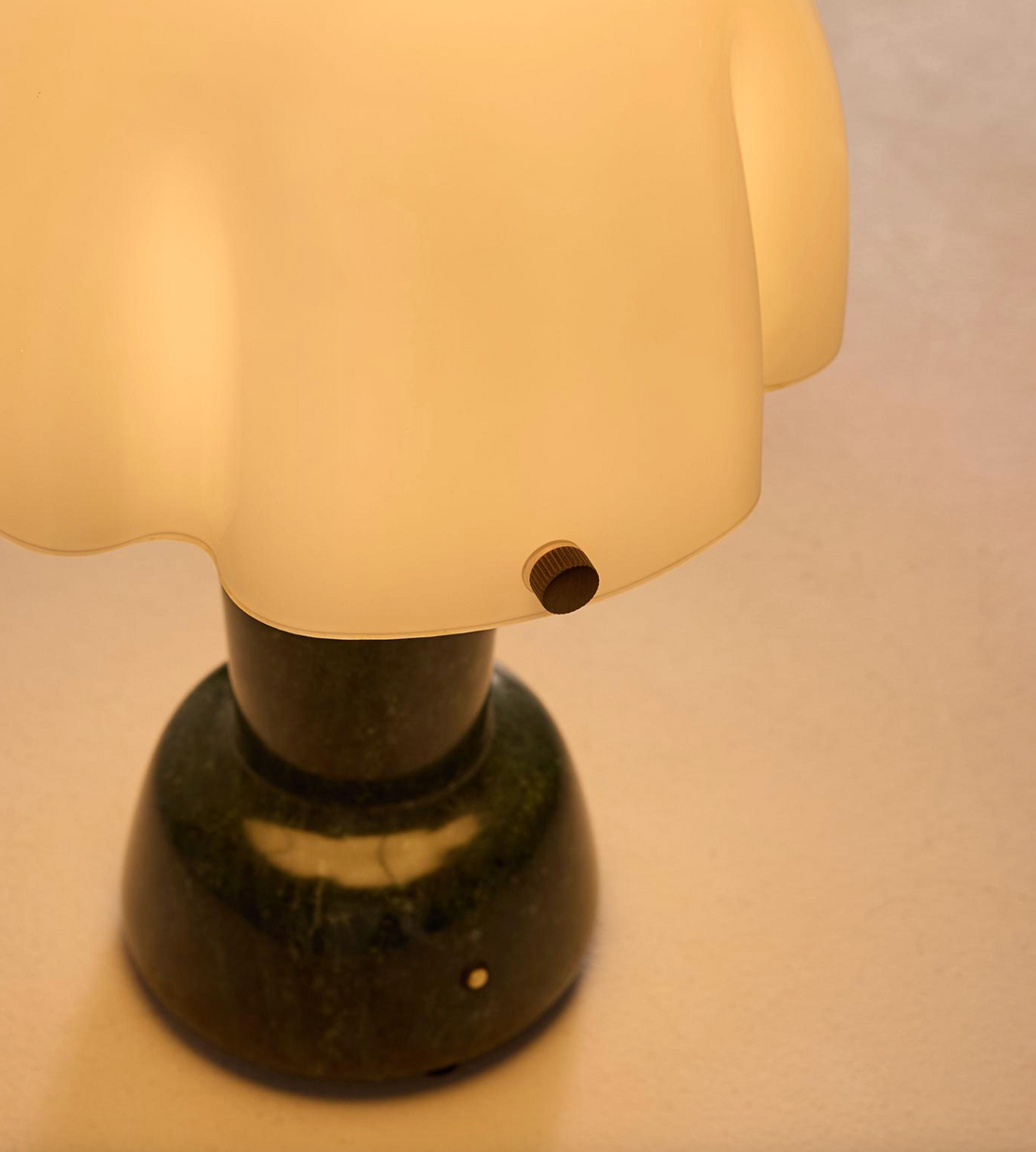 RIO PORTABLE LAMP