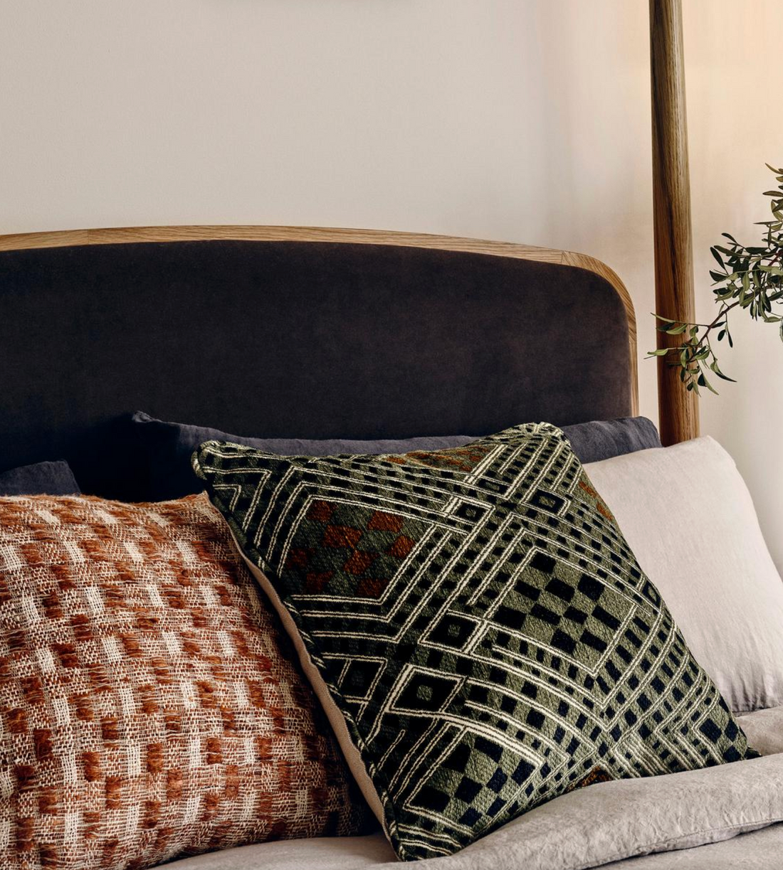 PIERRE FREY DJBOUTI CUSHION