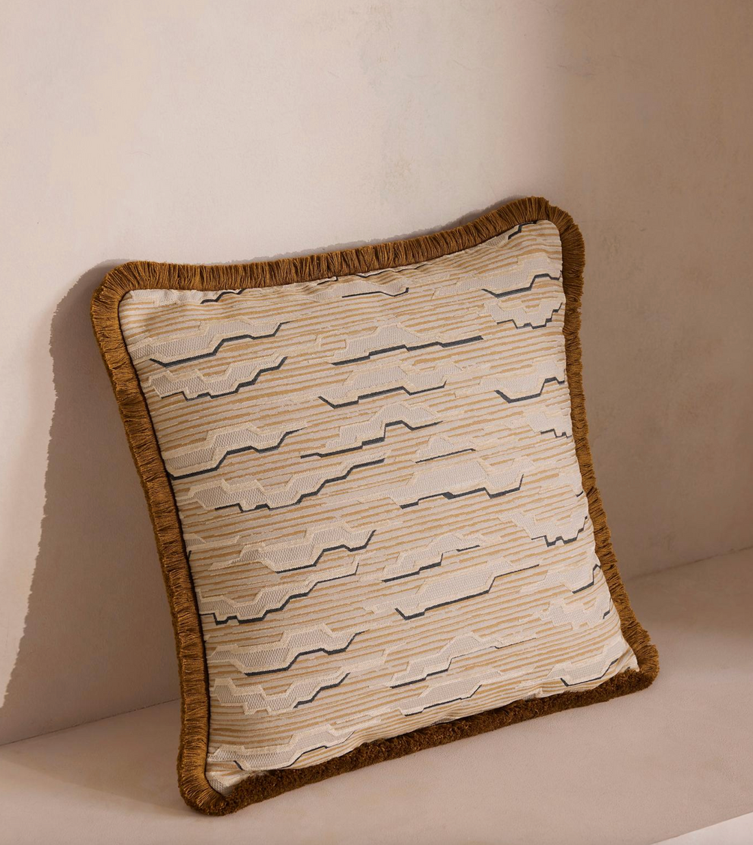 CLOUD SQUARE CUSHION