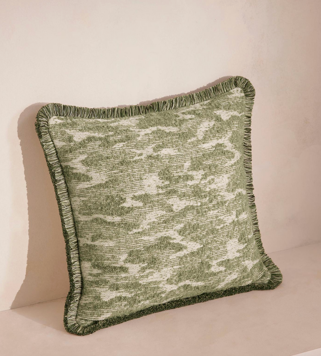 BENNET SQUARE CUSHION