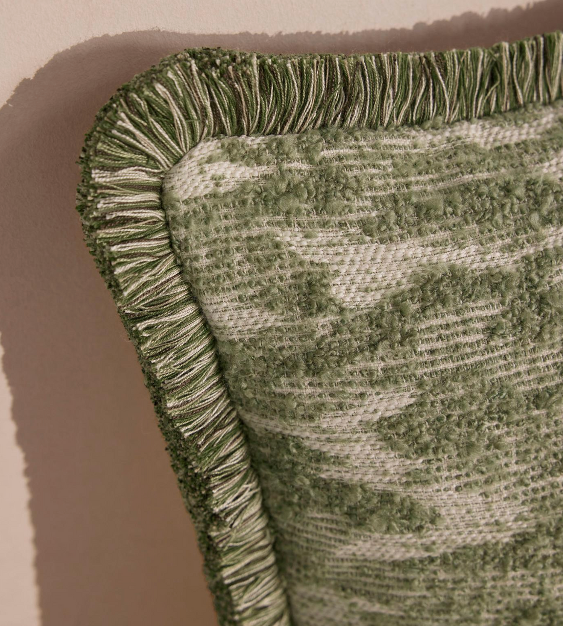 BENNET SQUARE CUSHION