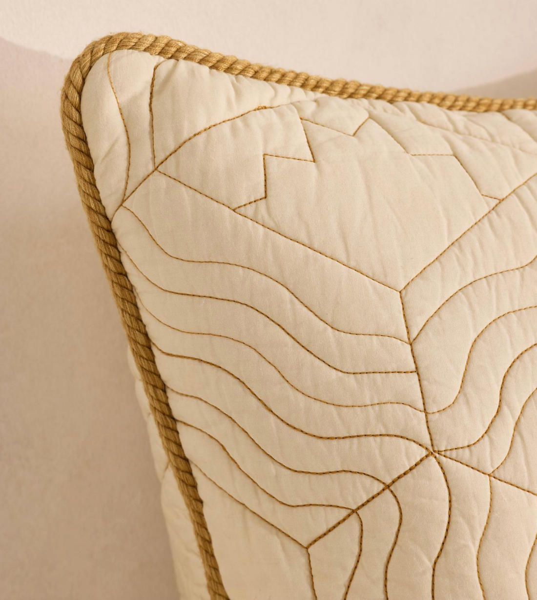 CALLINGTON SQUARE CUSHION