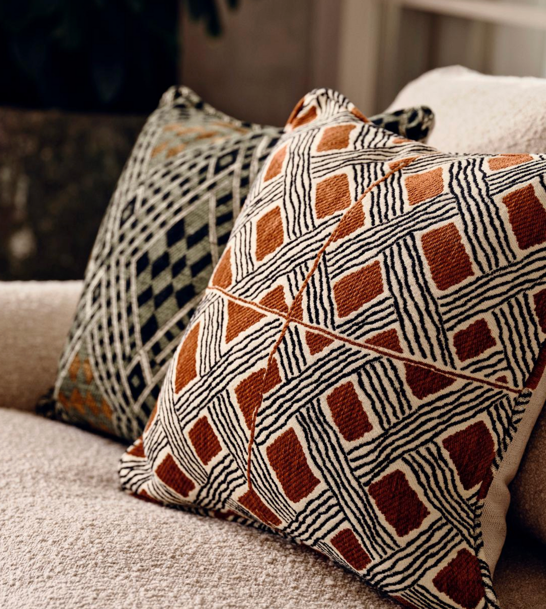 PIERRE FREY BEHANZIN CUSHION