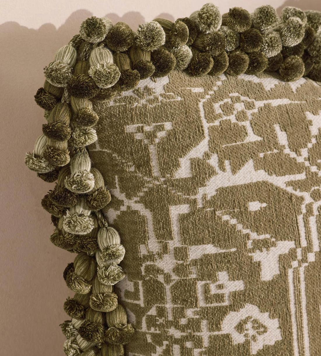 SILVANUS SQUARE CUSHION