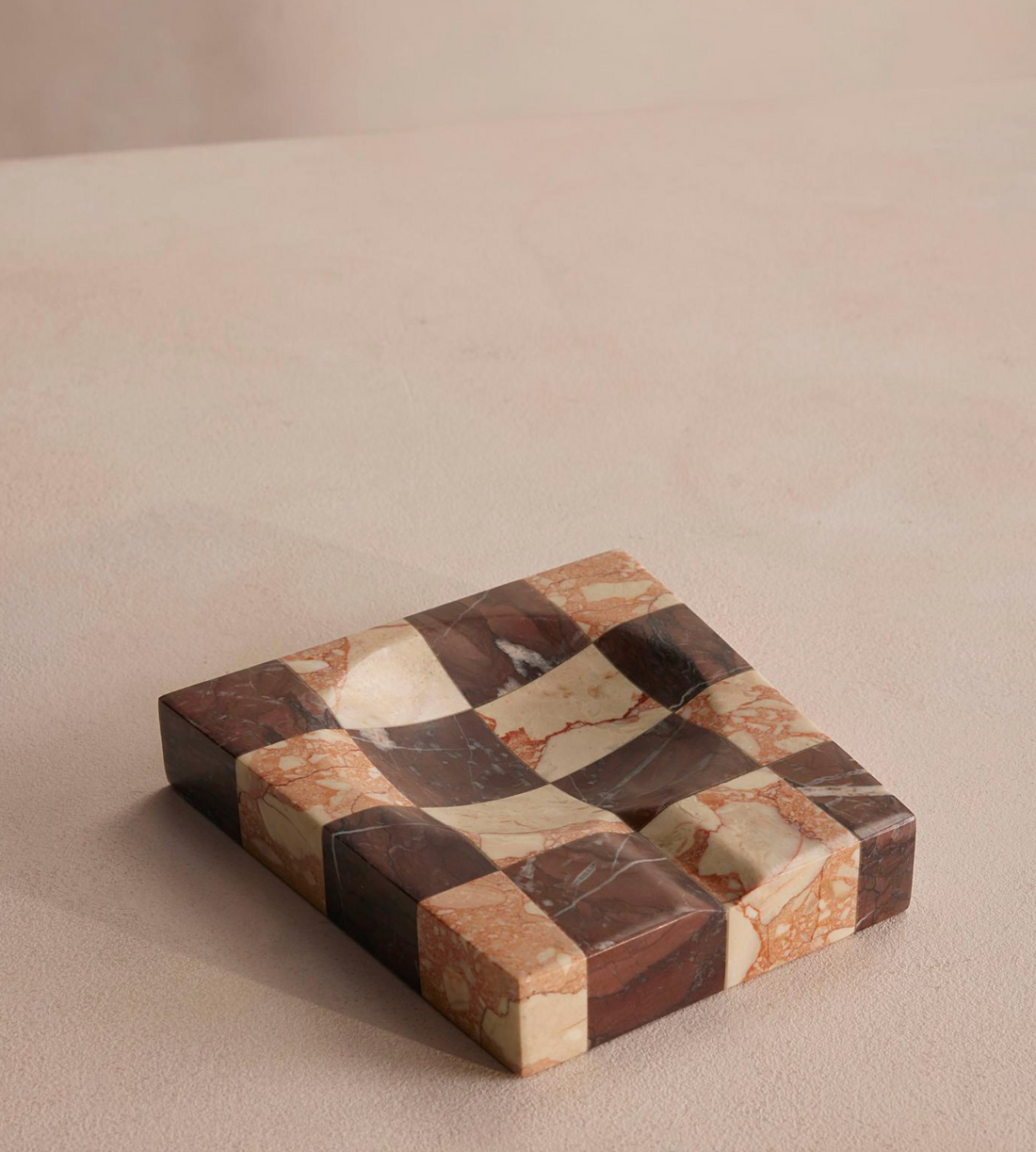 CALABRIA CHECK MARBLE ASHTRAY | PINK & RED