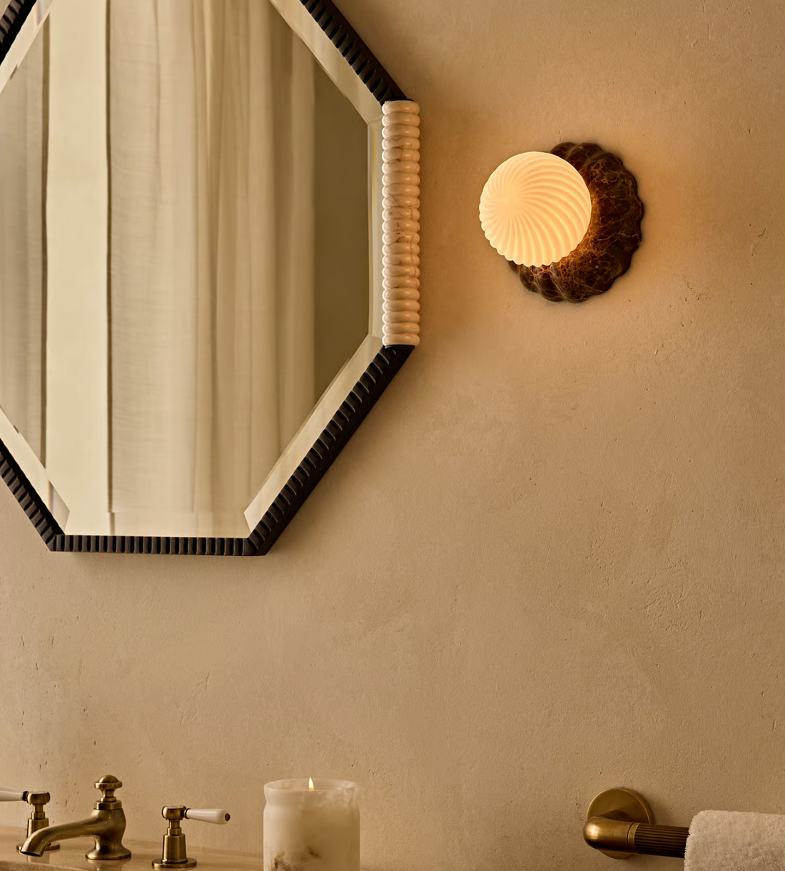 FLORIA WALL LIGHT | DARK EMPERADOR MARBLE
