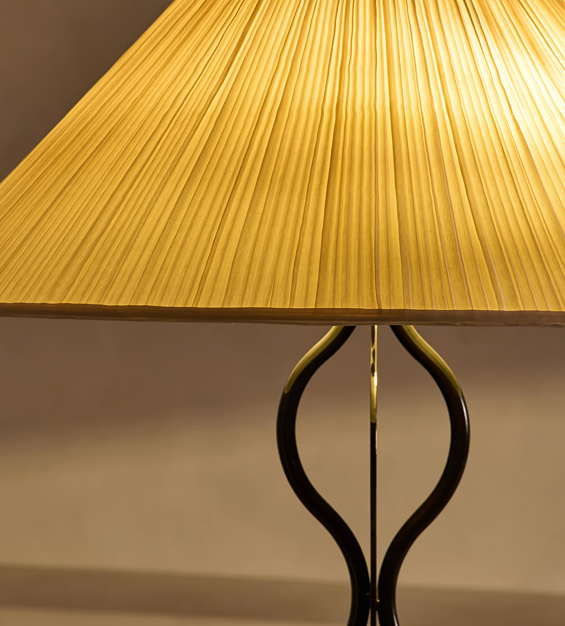 DINIS FLOOR LAMP