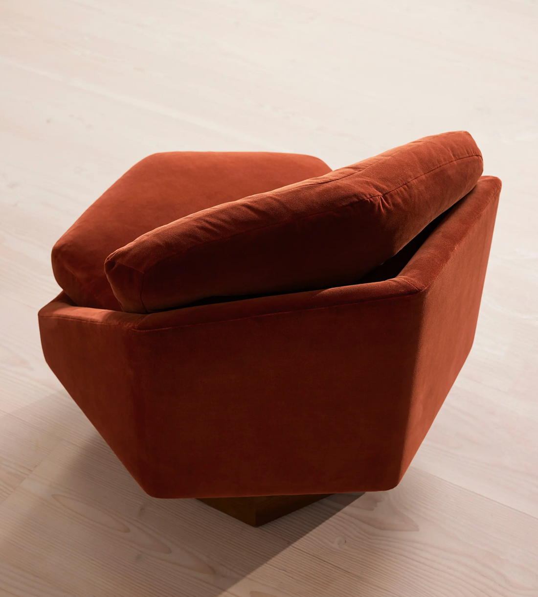 MILA ARMCHAIR, RUST, VELVET