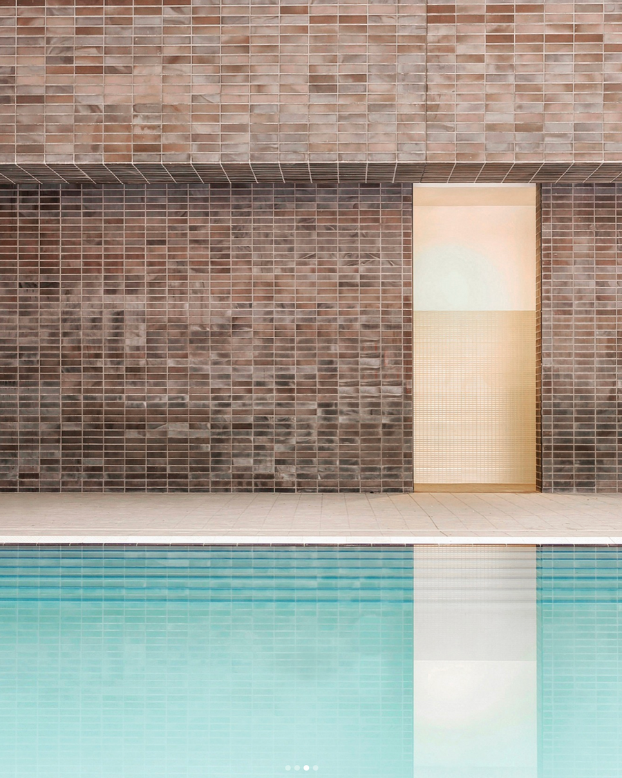 STRÖHER TRADITIONAL BRICK SLIPS FACADE SYSTEM