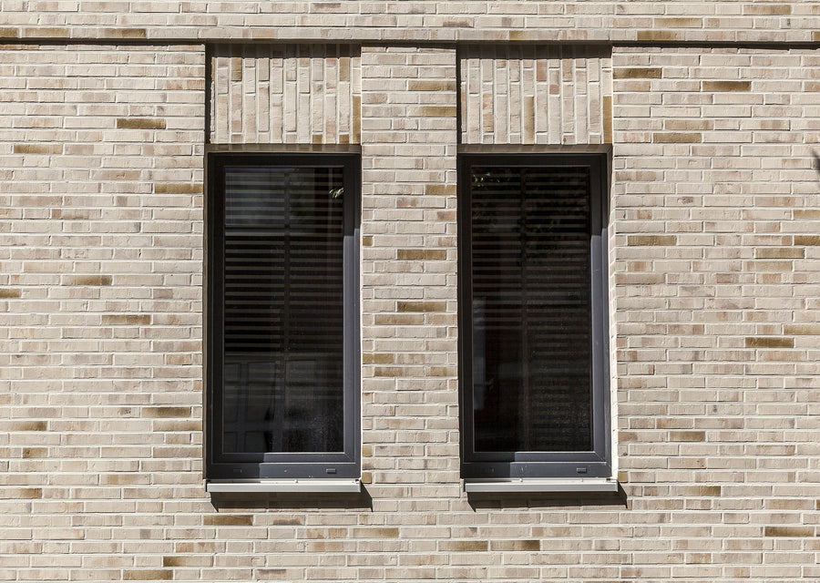 STRÖHER TRADITIONAL BRICK SLIPS FACADE SYSTEM