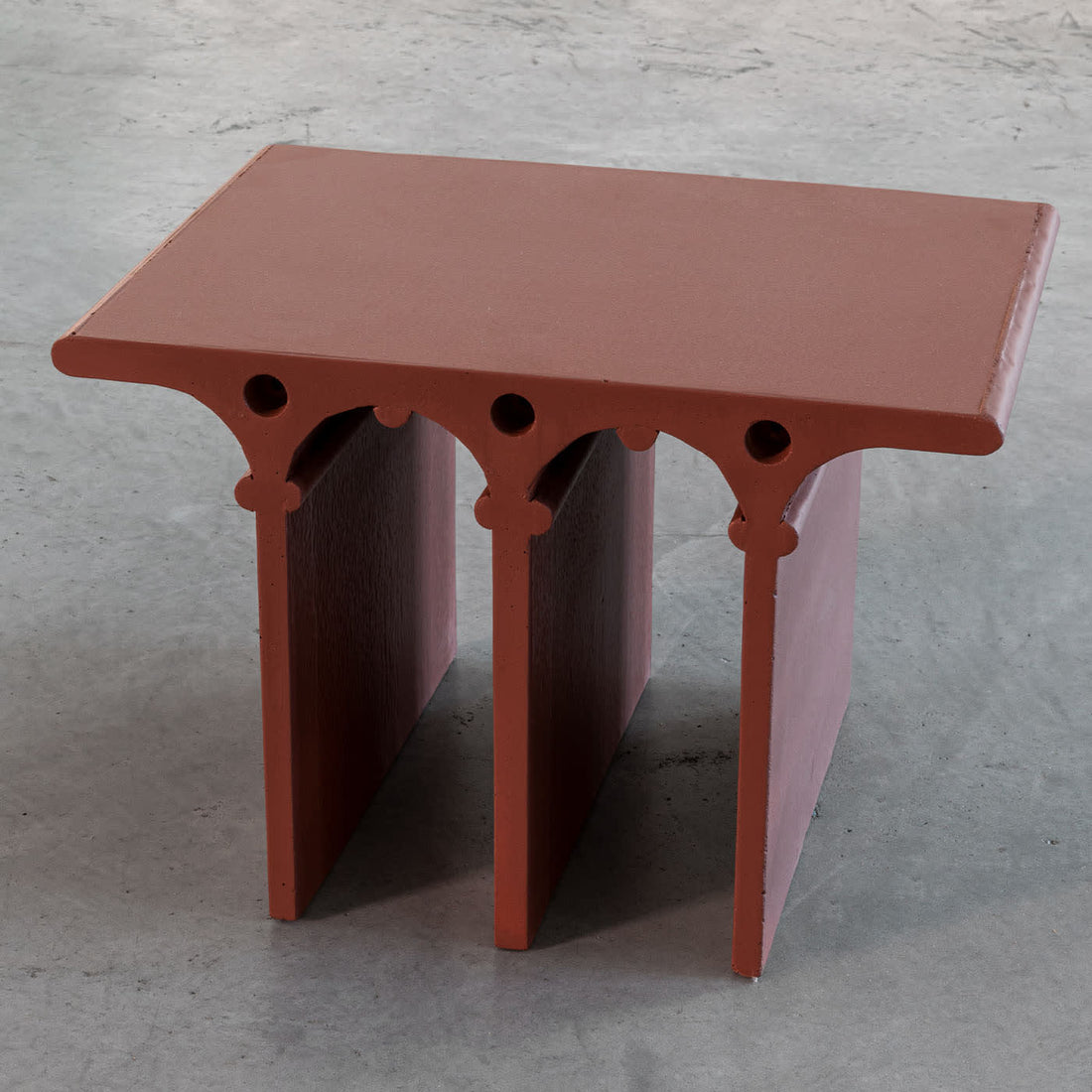 FORMA & CEMENTO | ABECEDARIO SIDE TABLE I