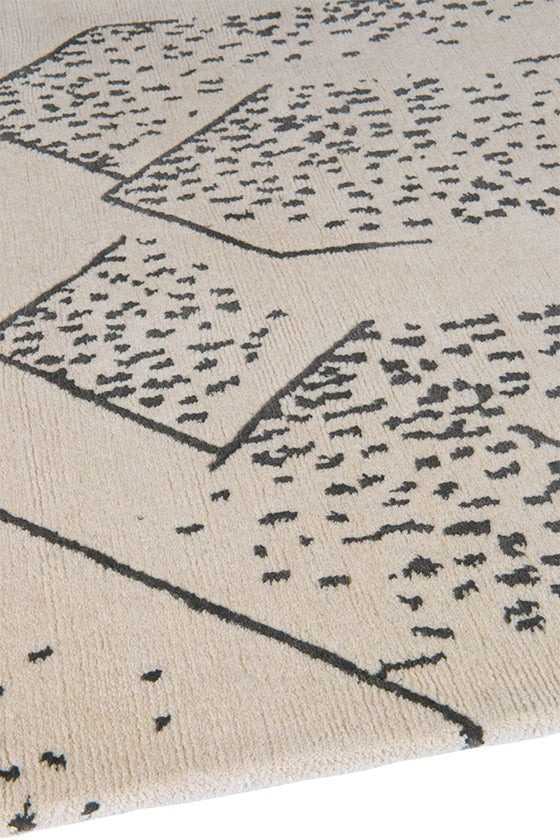 The Rug Company Kelly Wearstler Brink Ivory Handknotted Silk Rug